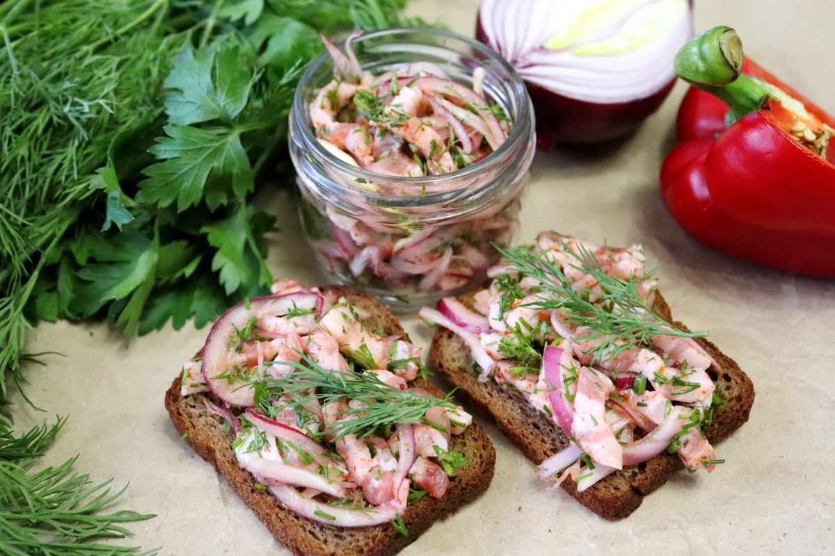 Соленое сало: идеальная закуска для пикника и застолий