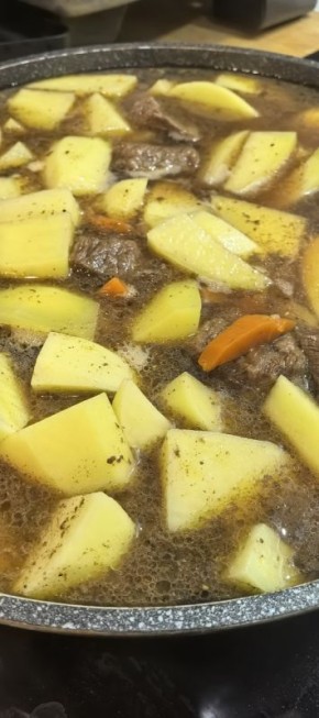 Жаркое по-бабушкиному: Как собрать семью за одним столом