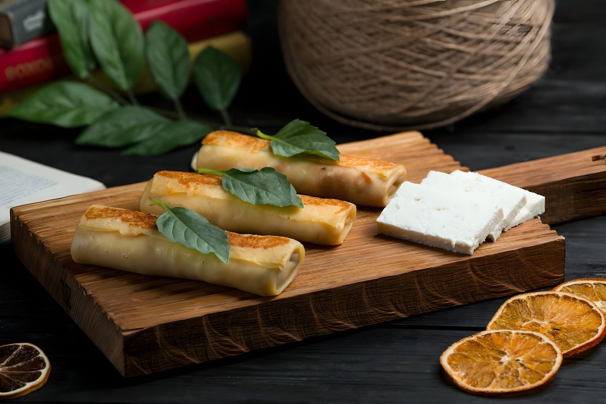 Как выбрать полезные блины на Масленицу: советы нутрициолога