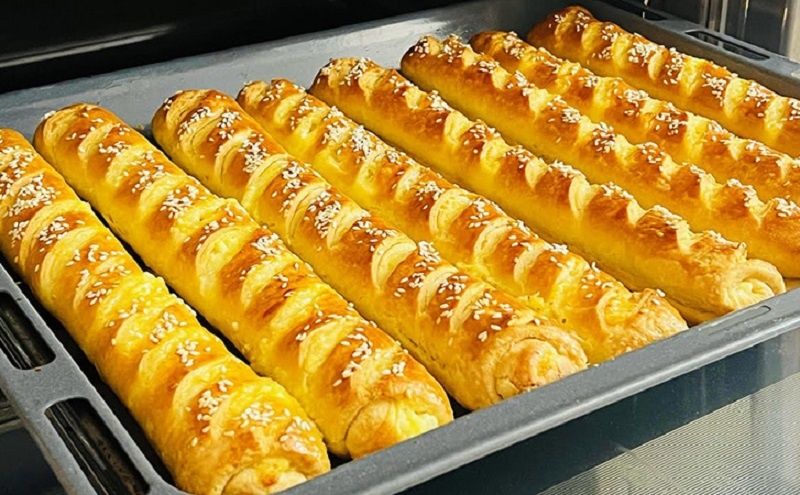 Нежное тесто на сметане и молоке: идеальная выпечка для любого случая