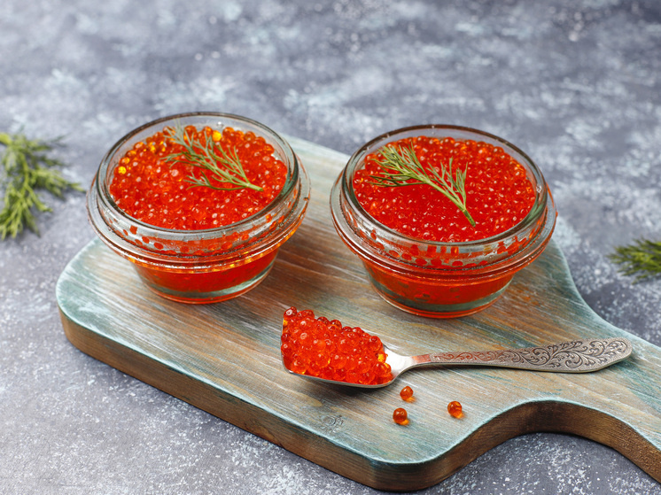 Как отличить качественную икру от подделки: советы экспертов