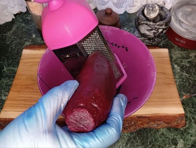 Простой и эффектный рецепт закуски из сельди для праздничного стола