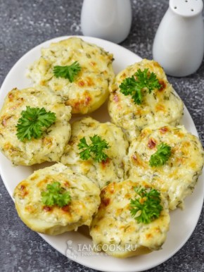 Как приготовить картошку с сыром и чесноком: просто и вкусно