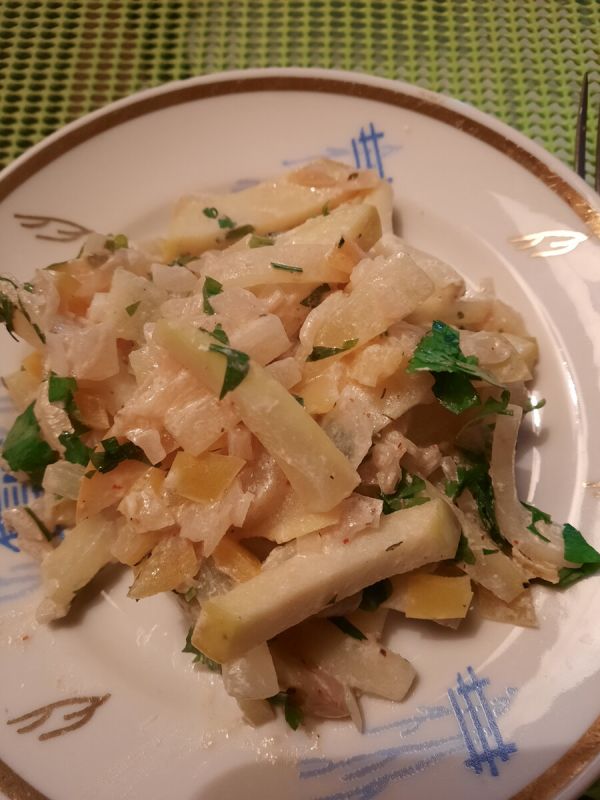 Необычные кабачки: тушеные с яблоками