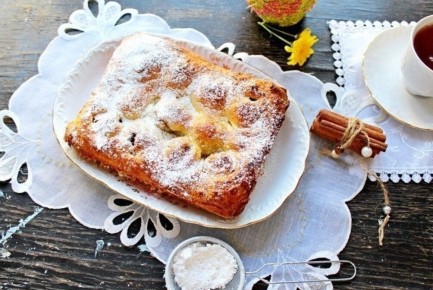 Необычный творожный пирог с грушами и грецкими орехами