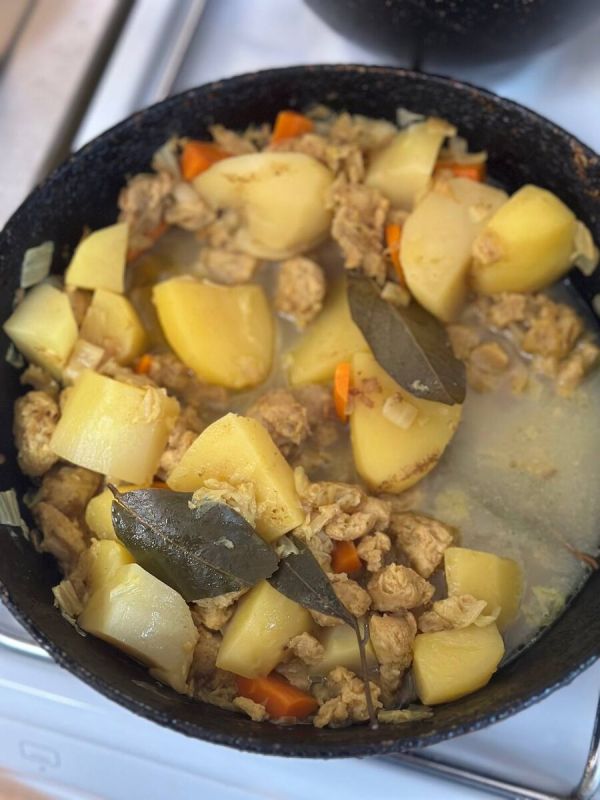 Празднуем международный день вегетарианства с мастер-классами по приготовлению блюд