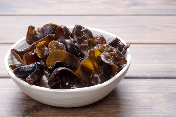 Древесные грибы муэр: их незаменимая роль в кухне и здоровье