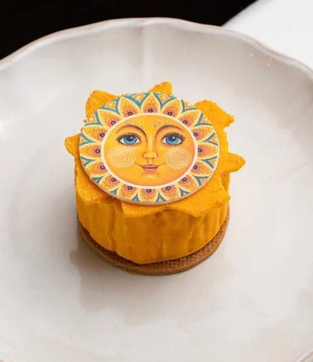 Солнечное наслаждение: новый десерт в Miss You Cafe для любителей любви