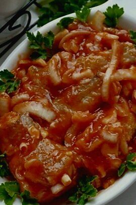 Удивительная рыба в томатном соусе: простой рецепт для ваших гостей