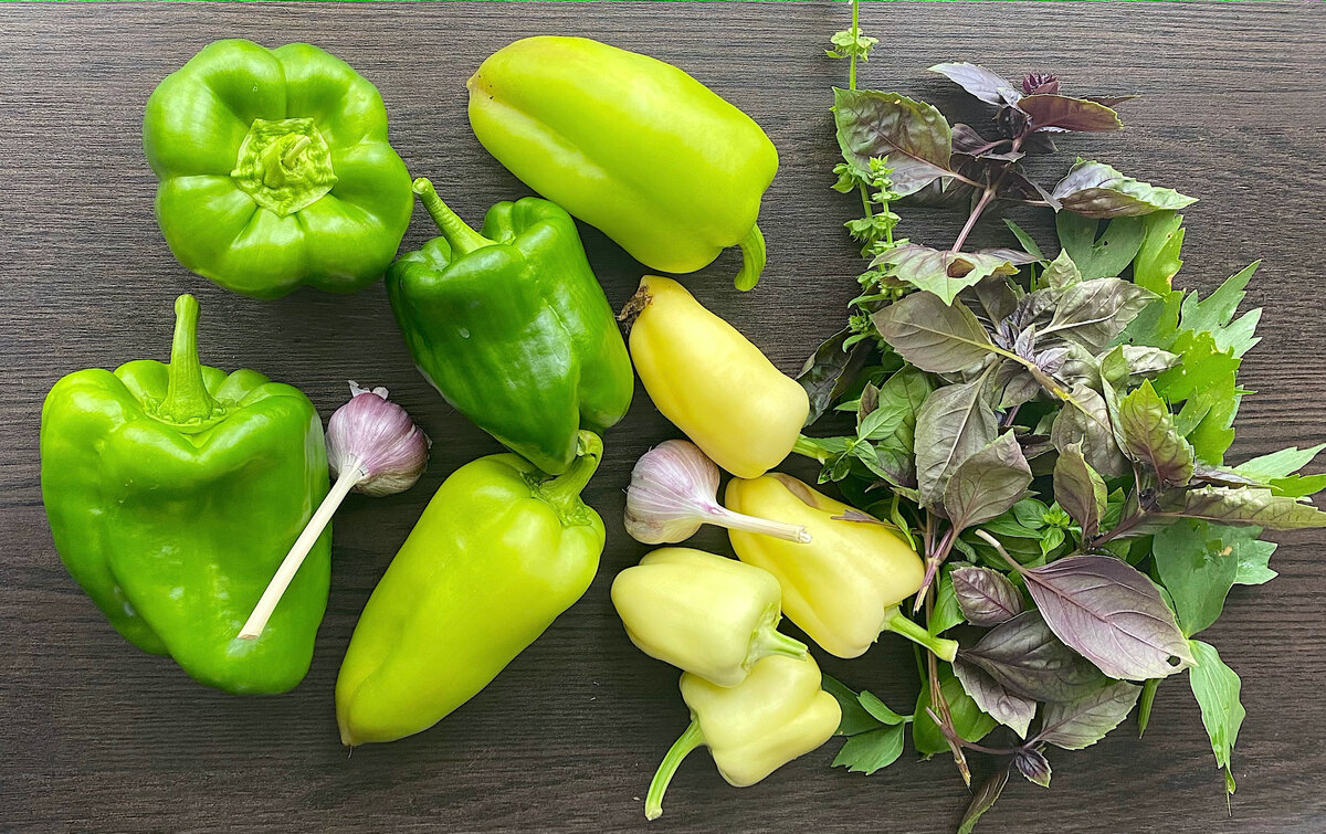 Печеные перцы в маринаде: идеальная закуска для любого стола