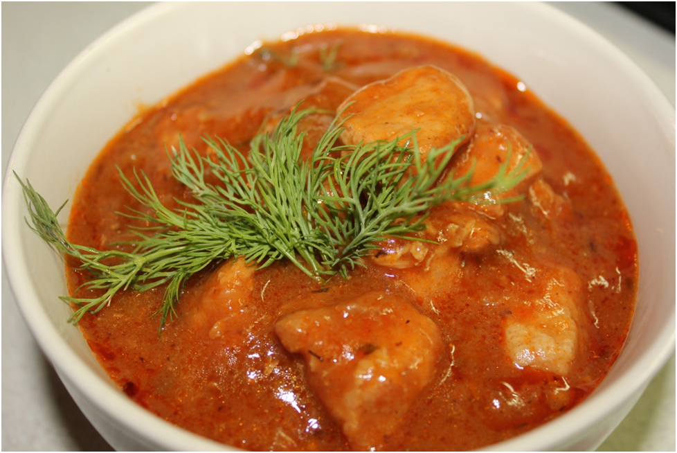 Рекомендуем попробовать: вкусный гуляш из свинины