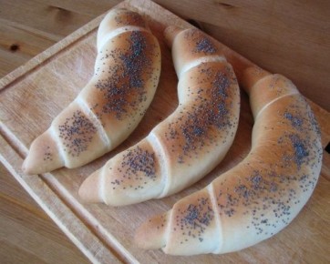 Ностальгия по вкусам: рогалики по ГОСТу возвращаются на столы