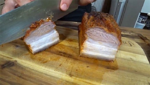 Как приготовить домашнюю грудинку в пергаменте: вкусно и выгодно