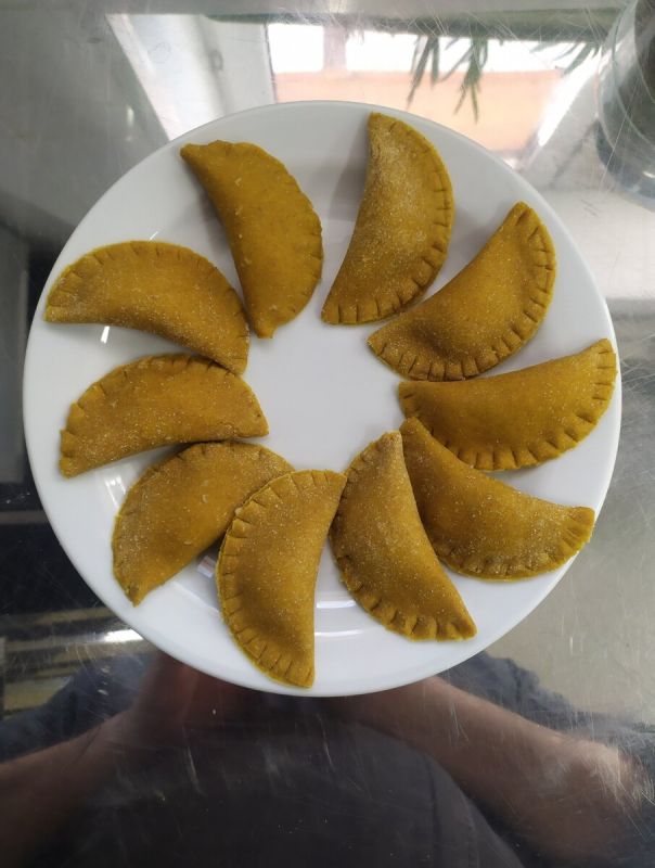 Постные рыбные и кальмаровые пельмени