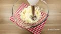 Творожные рогалики с вареной сгущенкой: легкий и вкусный рецепт для всей семьи